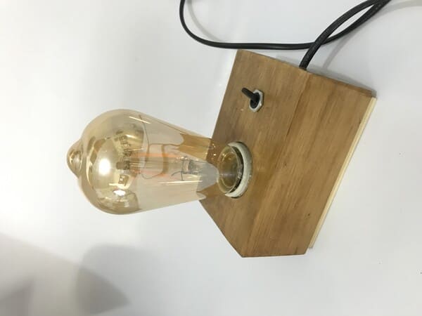 Lampu Tidur Kayu Unik